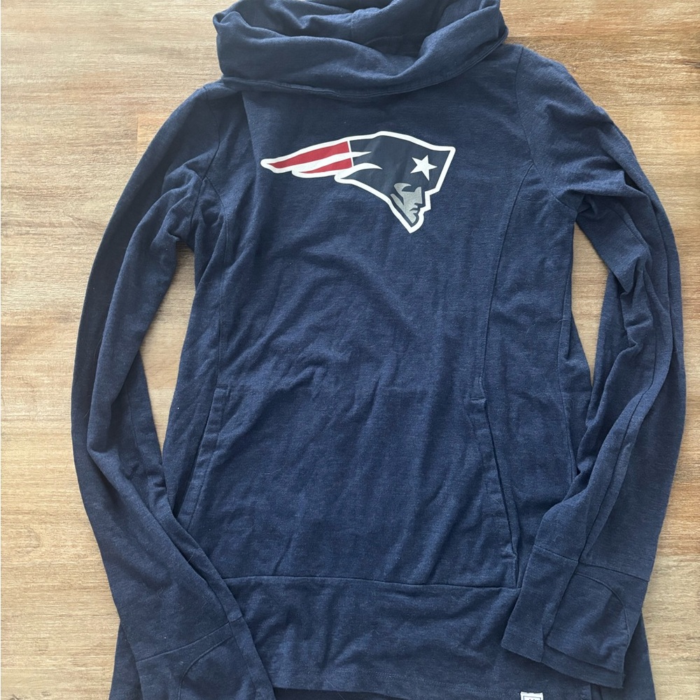 New England Patriots Navy Pullover Top